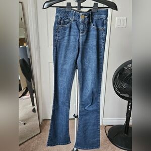 Democracy "ab"solution jeans. Size 2 tall. boot cut
